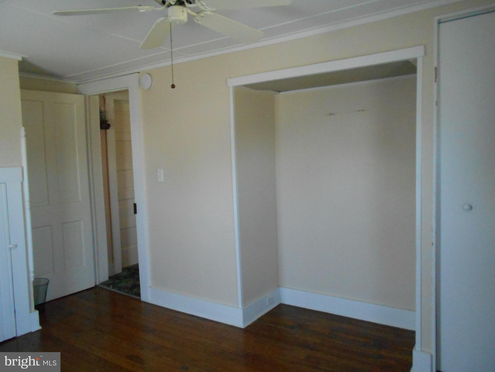 5841 Hudson Wharf Road Cambridge, MD 21613 - Photo 19 of 45 Second Floor #3 Bedroom