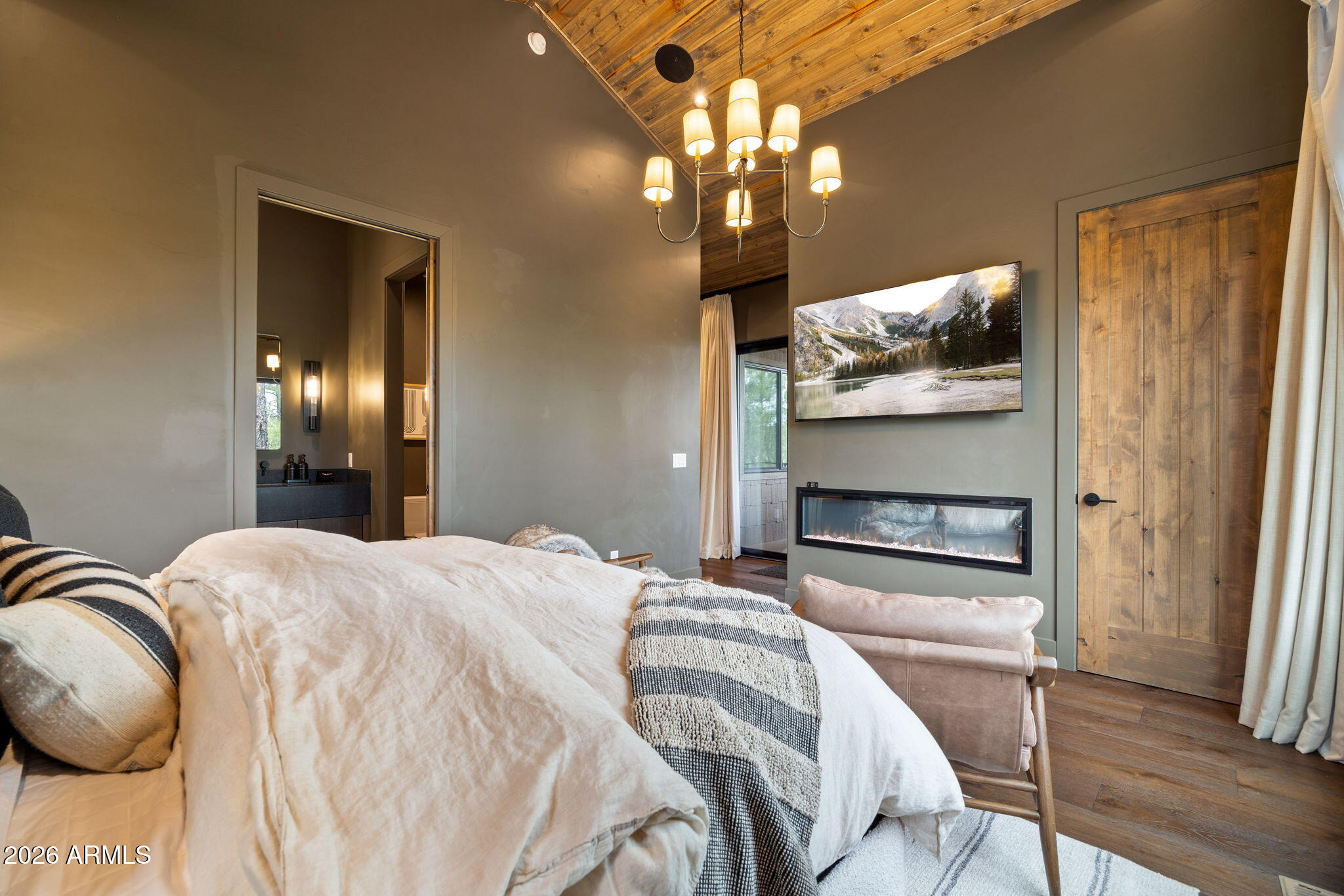 2441 South Monkshood Road Show Low, AZ 85901 - Photo 38 of 90 West Wing 2nd Suite