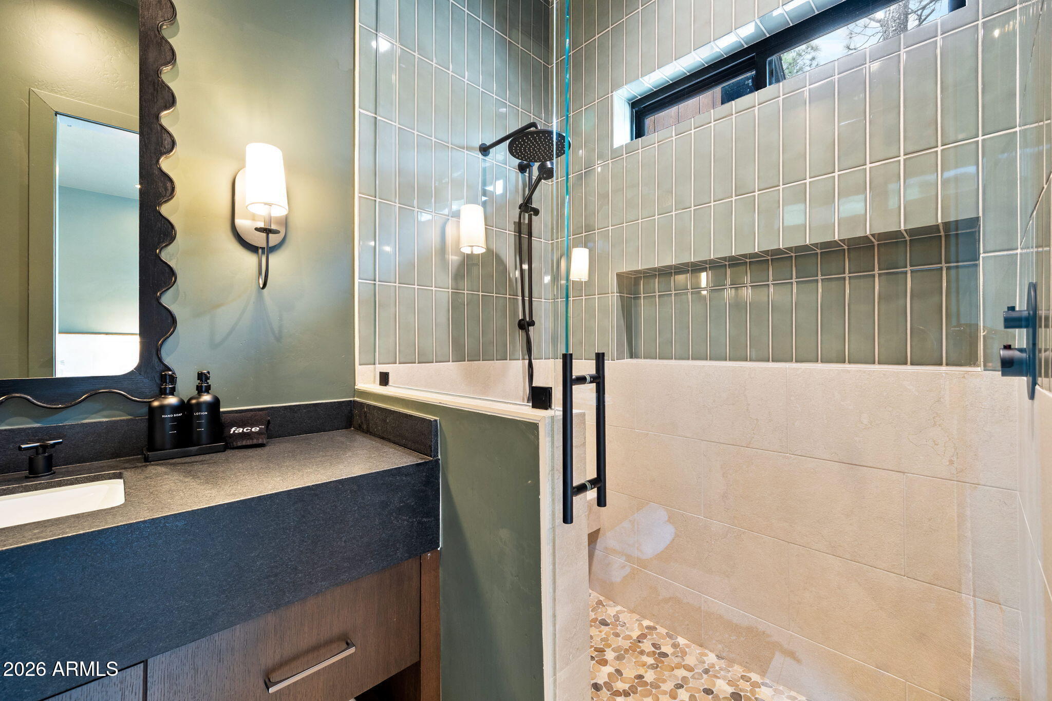 2441 South Monkshood Road Show Low, AZ 85901 - Photo 58 of 90 East Wing 4th Suite Bathroom