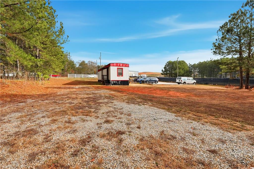 1052 Carl-Bethlehem Road Winder, GA 30680 - Photo 14 of 20