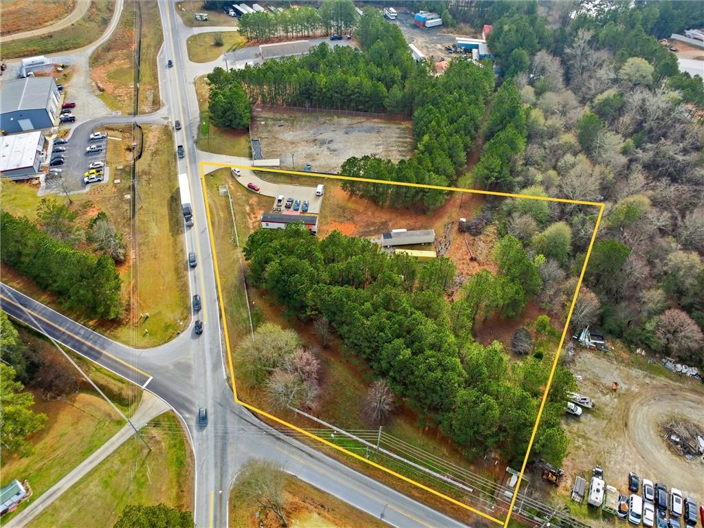 1052 Carl-Bethlehem Road Winder, GA 30680 - Photo 4 of 20 a view of swimming pool with a yard