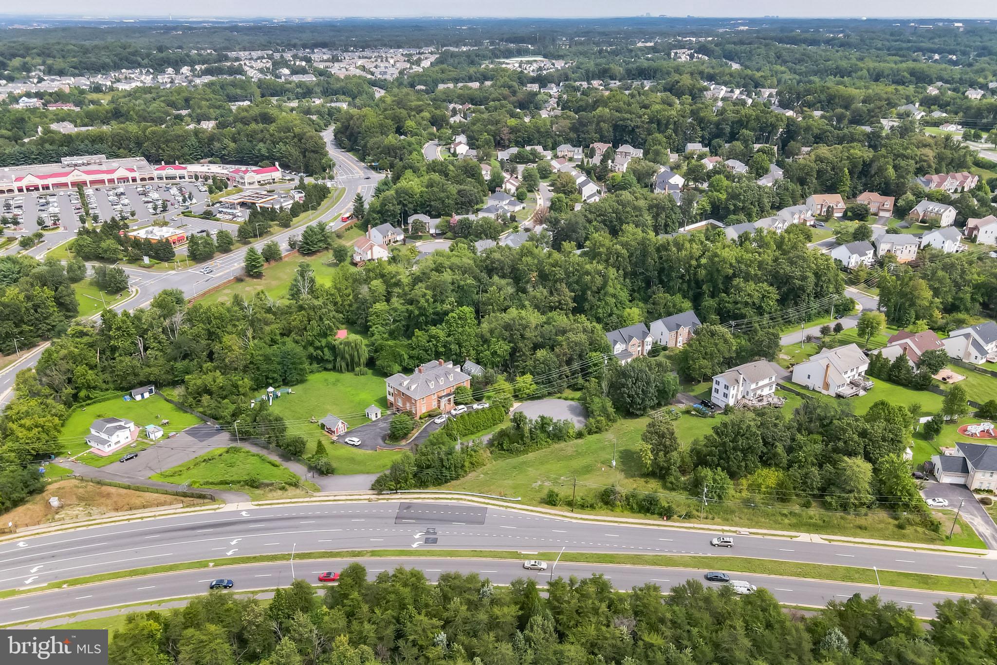 13342 Braddock Road Clifton, VA 20124 - Photo 18 of 32 Gallery Image 18