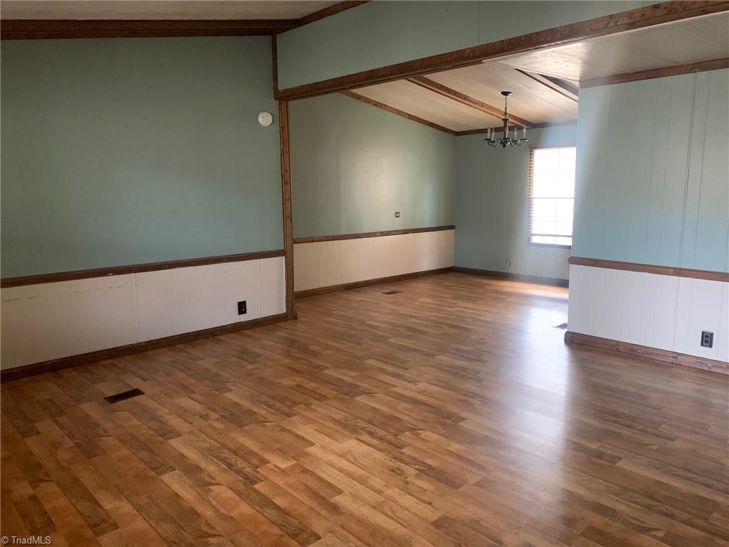276 Holly Ridge Road West Jefferson, NC 28694 - Photo 16 of 25 Gallery Image 16