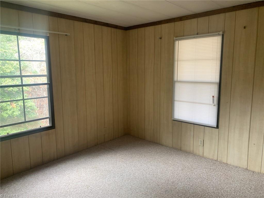 276 Holly Ridge Road West Jefferson, NC 28694 - Photo 23 of 25 Gallery Image 23