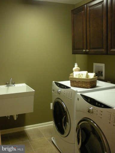 8606 Alexa Road Clinton, MD 20735 - Photo 17 of 21 Interior (General)