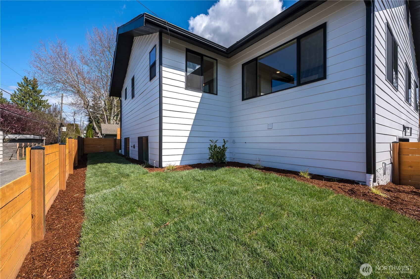 4510 Southwest Juneau Street Seattle, WA 98136 - Photo 32 of 33 Gallery Image 32