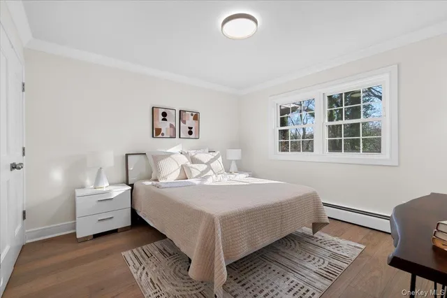 $1,095,000 | 27 Valley Avenue, Locust Valley, NY 11560