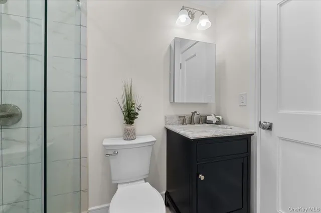 $1,095,000 | 27 Valley Avenue, Locust Valley, NY 11560