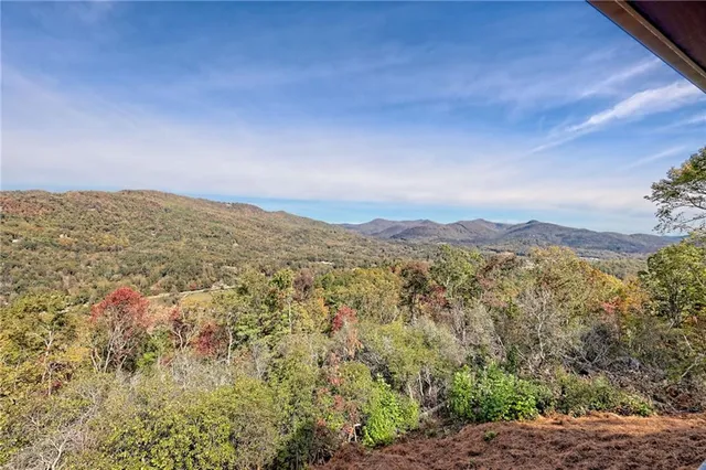 $749,000 | 556 Summer Lane, Clayton, GA 30525