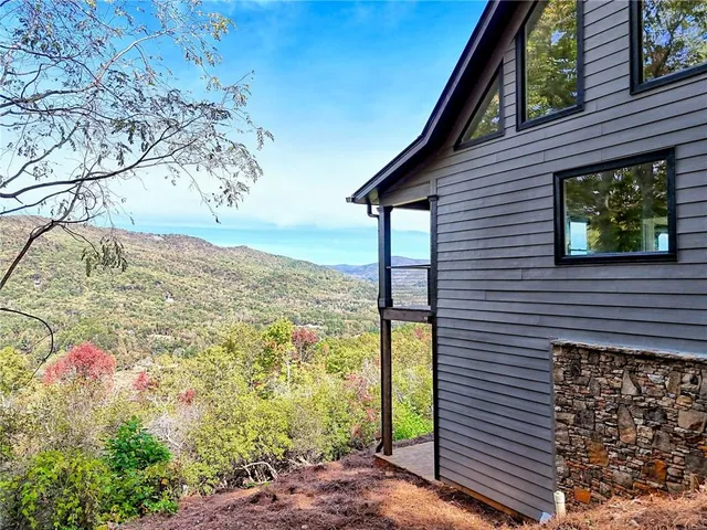 $749,000 | 556 Summer Lane, Clayton, GA 30525