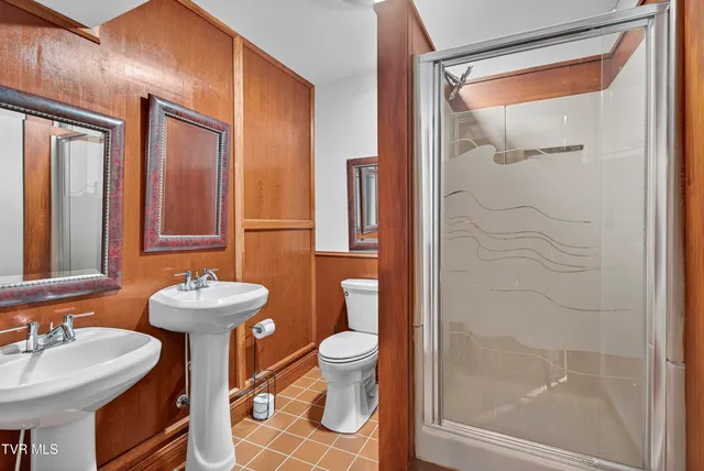 $649,000 | 625 Locust Street Northwest, Abingdon, VA 24210