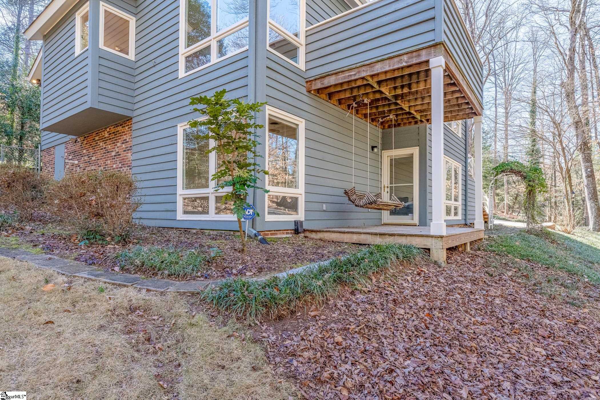 304 Hammett Road Greer, SC 29650 - Photo 13 of 36