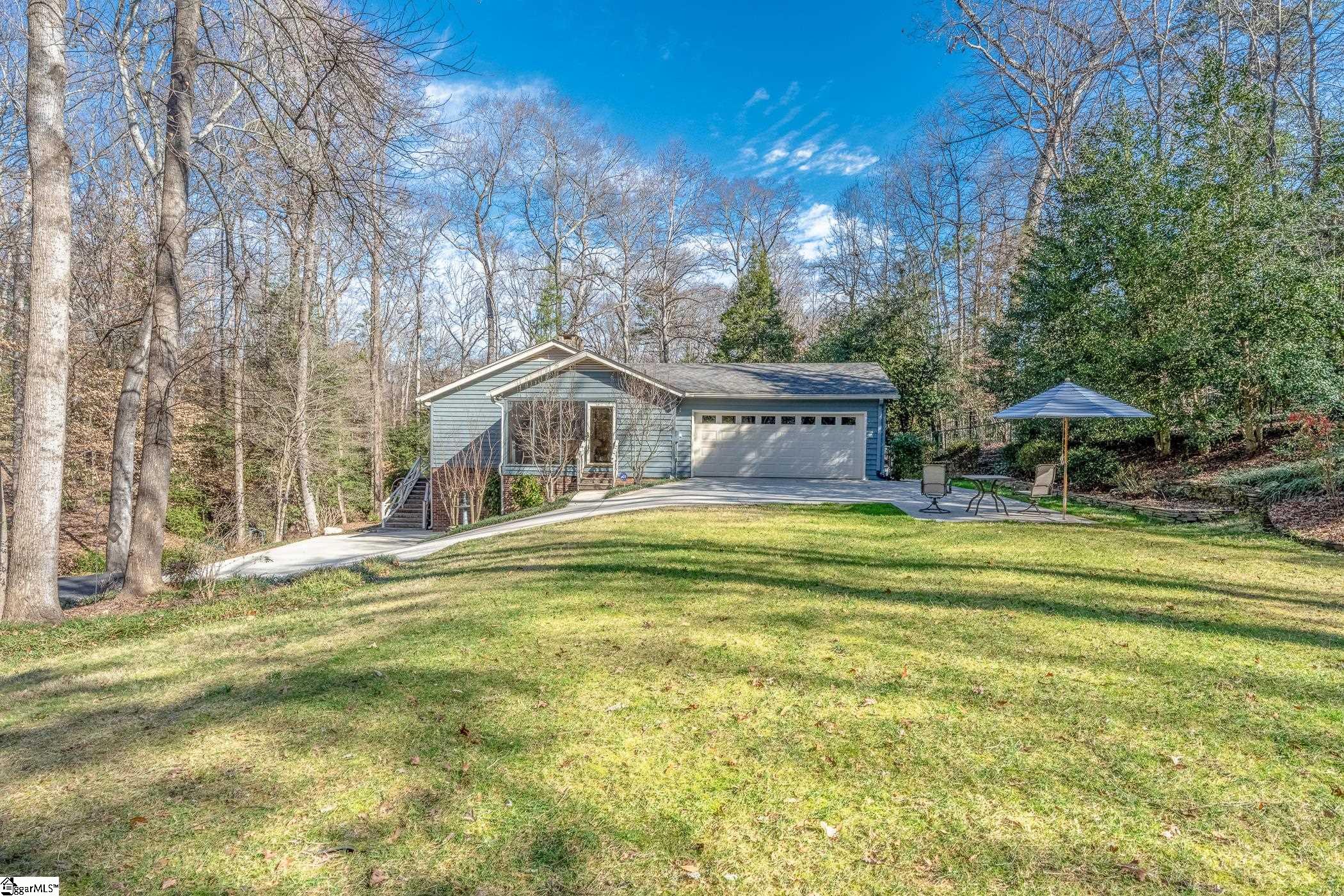 304 Hammett Road Greer, SC 29650 - Photo 9 of 36