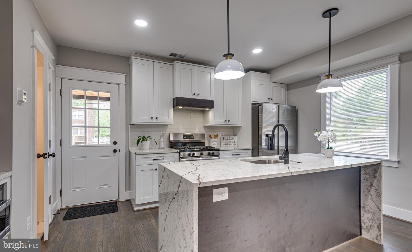 439 Newcomb Street Southeast Washington, DC 20032 - Photo 4 of 4