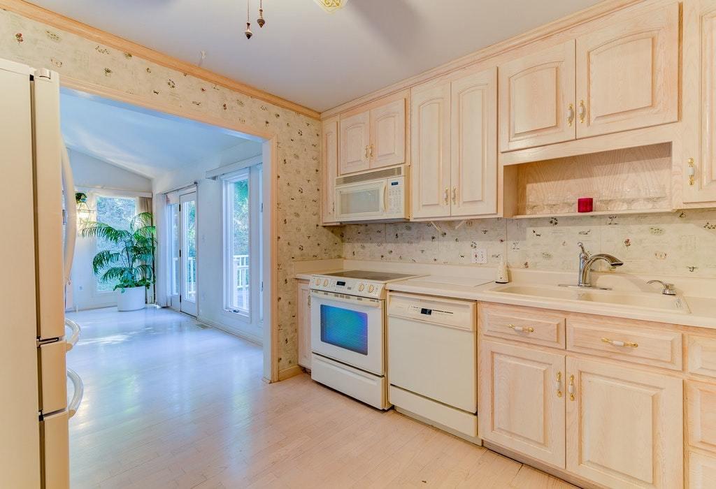 3718 Pinevale Road Roanoke, VA 24018 - Photo 16 of 38 wide_25-3718 Pinevale Rd-90_8331395