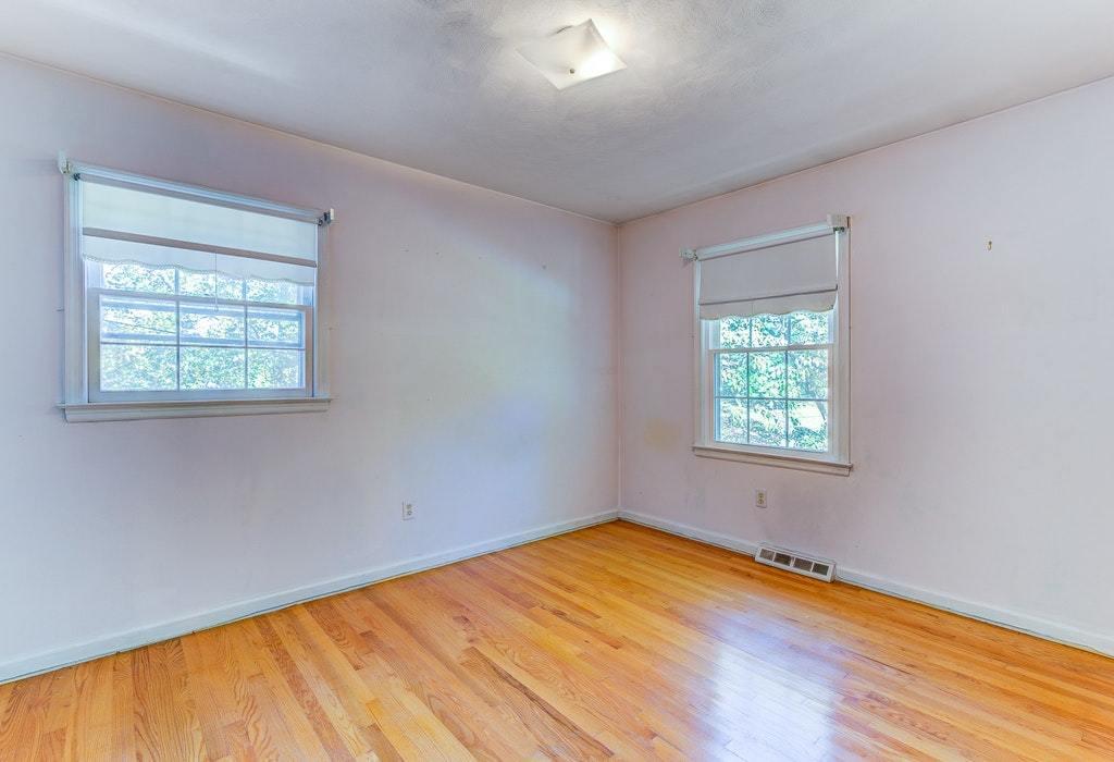 3718 Pinevale Road Roanoke, VA 24018 - Photo 20 of 38 wide_29-3718 Pinevale Rd-20-2-Edit_83313