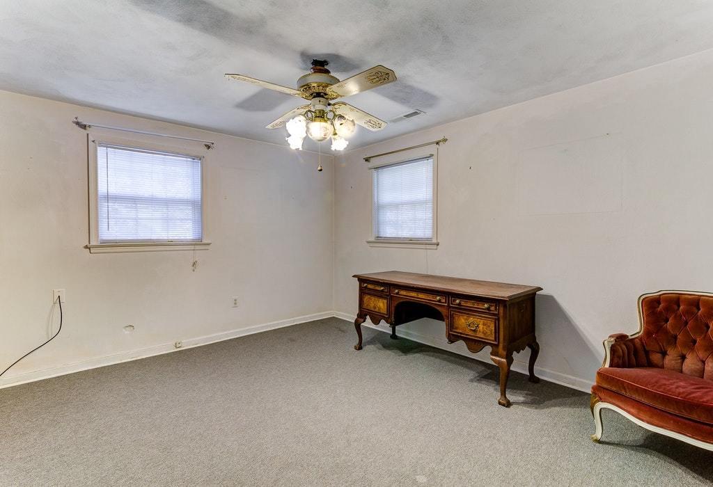 3718 Pinevale Road Roanoke, VA 24018 - Photo 25 of 38 wide_34-3718 Pinevale Rd-5-16-Edit_83314