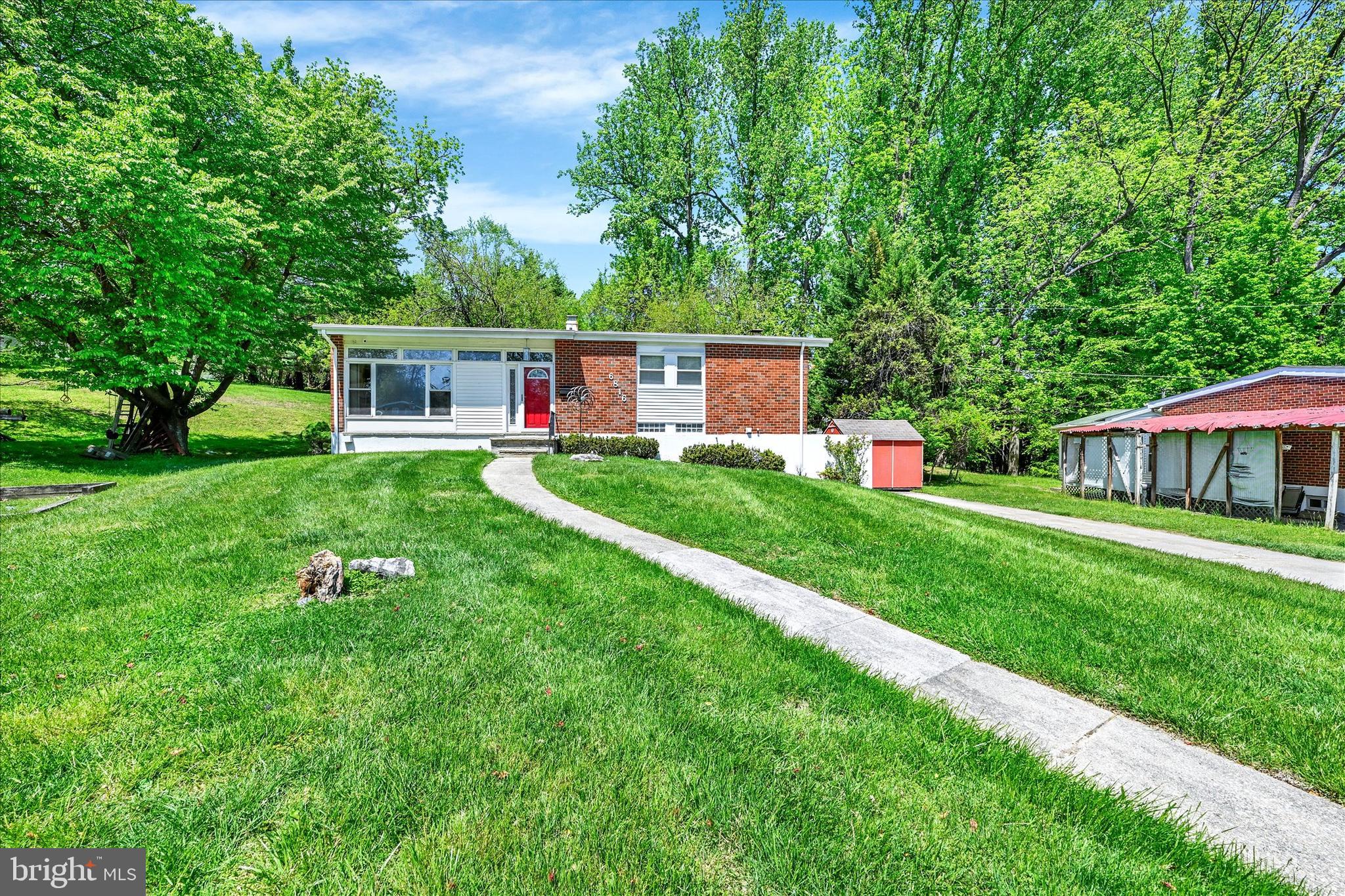 6816 Timberlane Road Baltimore, MD 21209 - Photo 4 of 28