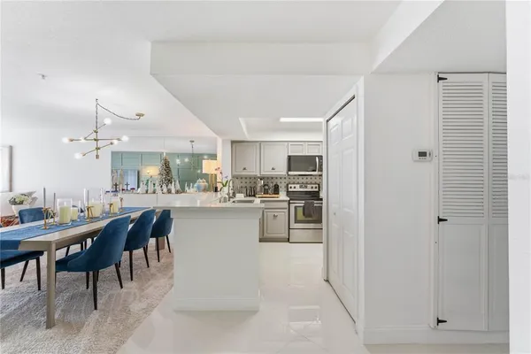 $2,100 | 13838 Fairway Island Drive, Unit 1436, Orlando, FL 32837