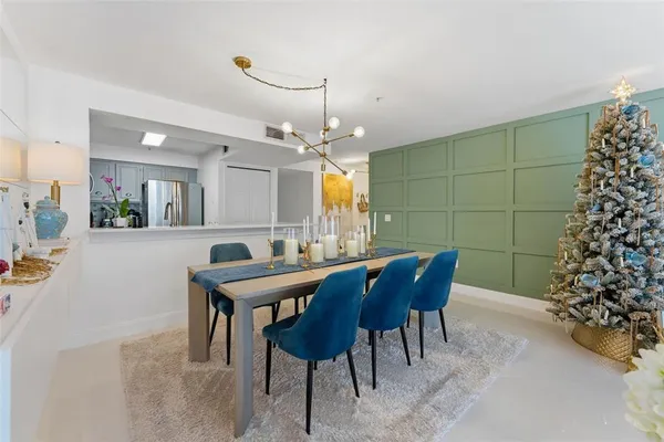 $2,100 | 13838 Fairway Island Drive, Unit 1436, Orlando, FL 32837