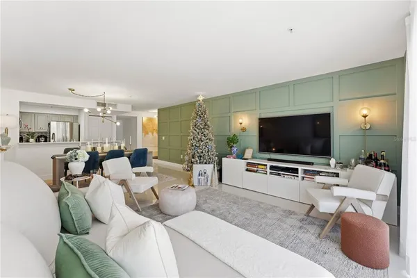 $2,100 | 13838 Fairway Island Drive, Unit 1436, Orlando, FL 32837