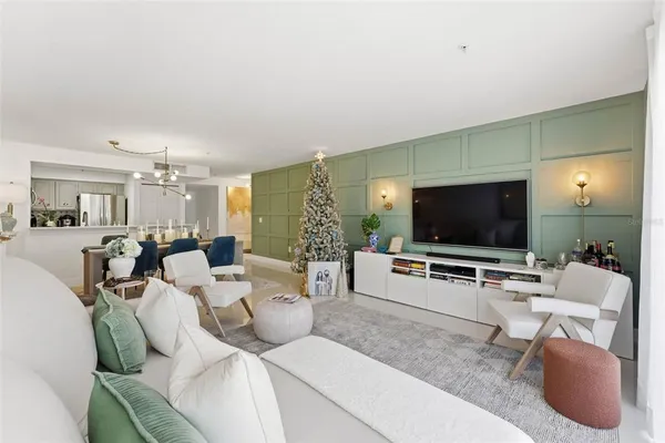 $2,100 | 13838 Fairway Island Drive, Unit 1436, Orlando, FL 32837