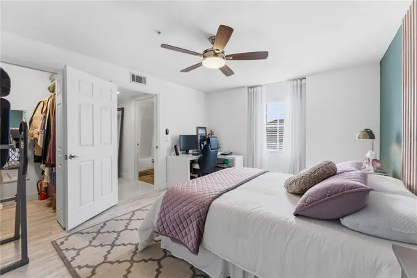 $2,100 | 13838 Fairway Island Drive, Unit 1436, Orlando, FL 32837