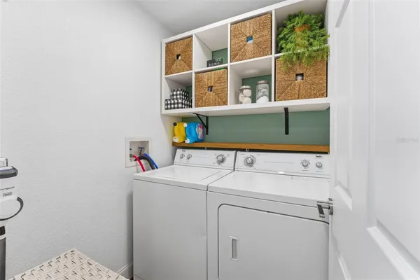 $2,100 | 13838 Fairway Island Drive, Unit 1436, Orlando, FL 32837