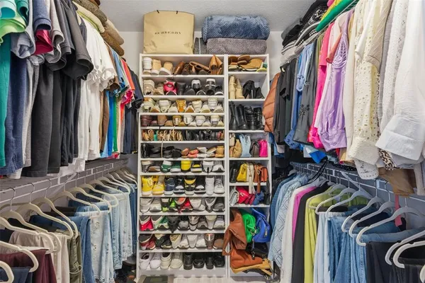 $2,100 | 13838 Fairway Island Drive, Unit 1436, Orlando, FL 32837