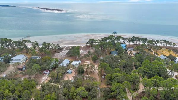 $2,500,000 | 4380 St Teresa Avenue, Sopchoppy, FL 32358