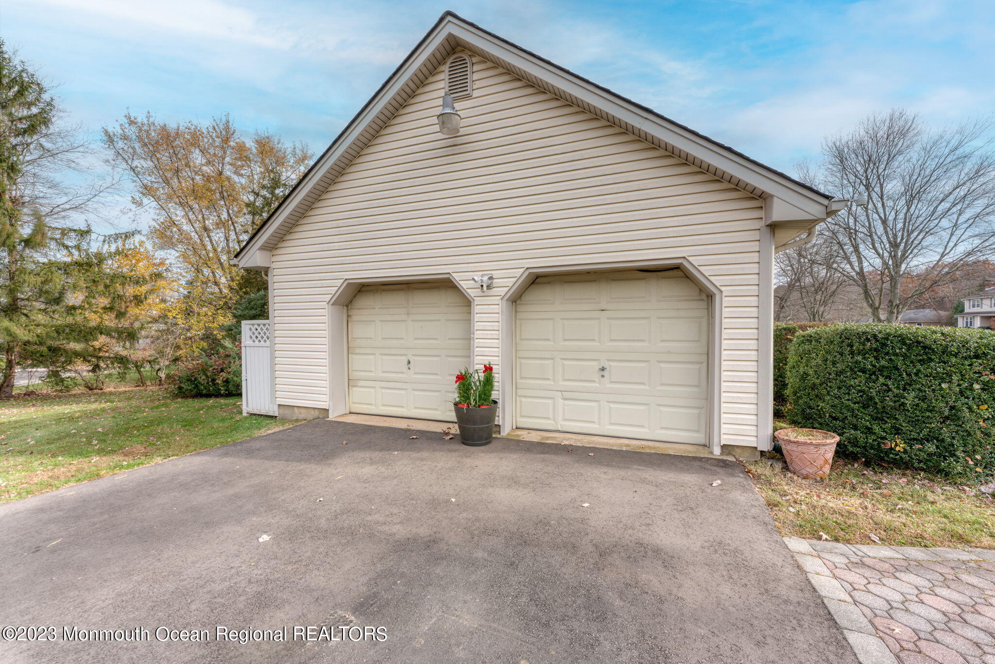 35 Lambert Johnson Drive Asbury Park, NJ 07712 - Photo 5 of 34 a view of a house with backyard and garden