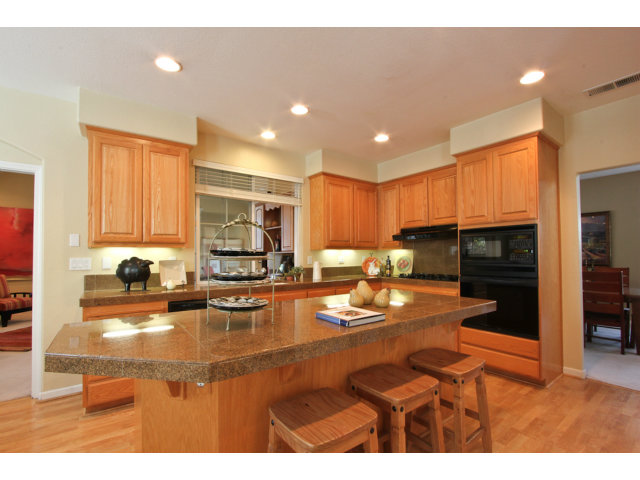 349 Riesling Court Fremont, CA 94539 - Photo 4 of 14 Gallery Image 4