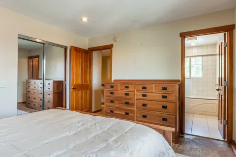 $849,000 | 45 Mountain Boulevard, Unit 1, Mammoth Lakes, CA 93546