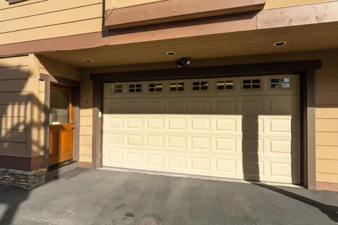 $849,000 | 45 Mountain Boulevard, Unit 1, Mammoth Lakes, CA 93546