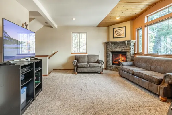 $795,000 | 45 Mountain Boulevard, Unit 1, Mammoth Lakes, CA 93546