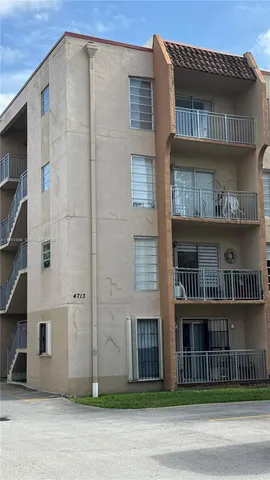 $249,999 | 4713 Northwest 7th Street, Unit 2051, Miami, FL 33126