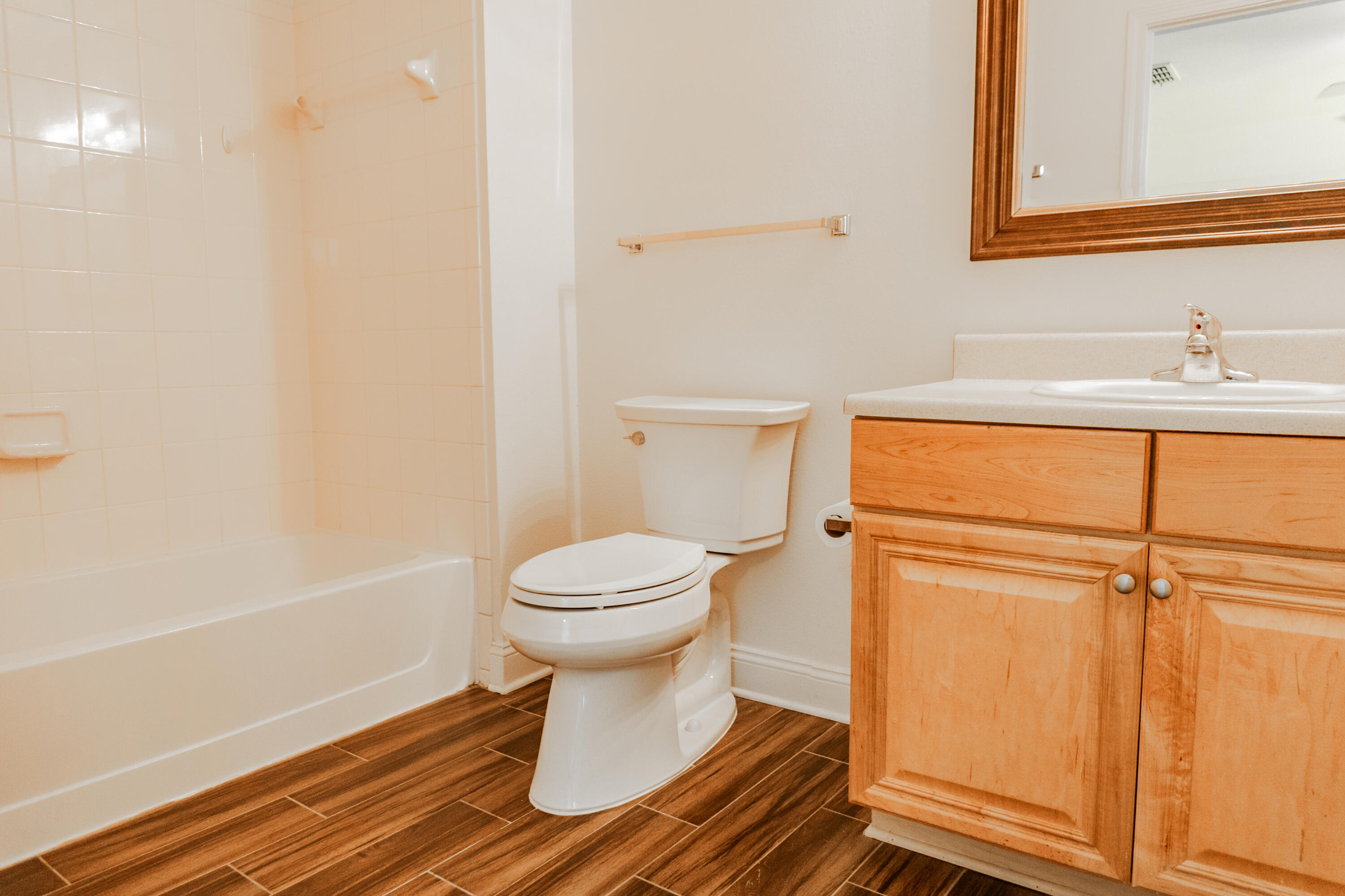 560 Wingspan Way Crestview, FL 32536 - Photo 10 of 18 a bathroom with a sink and a toilet