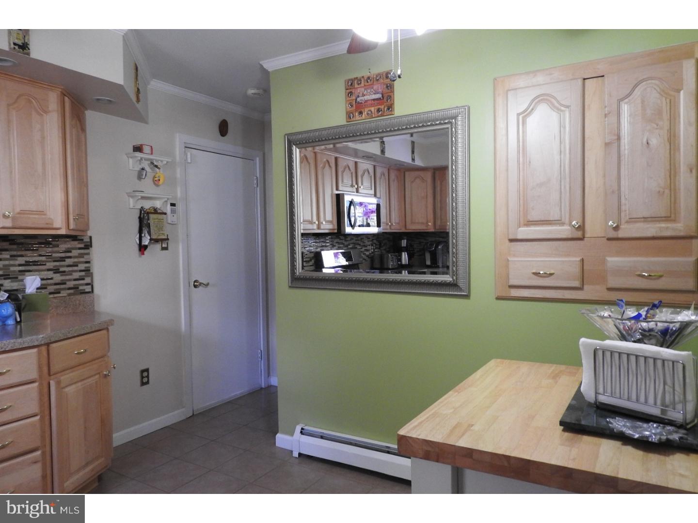 2351 Winding Road Hatboro, PA 19040 - Photo 8 of 18 Kitchen