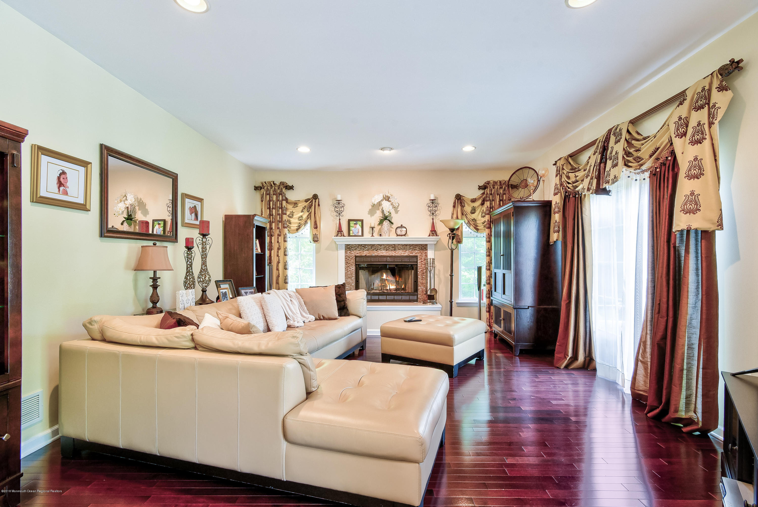 896 Farmingdale Road Jackson, NJ 08527 - Photo 13 of 27 3B88E2CB-F469-488F-AC4E-6A33D124EF9A