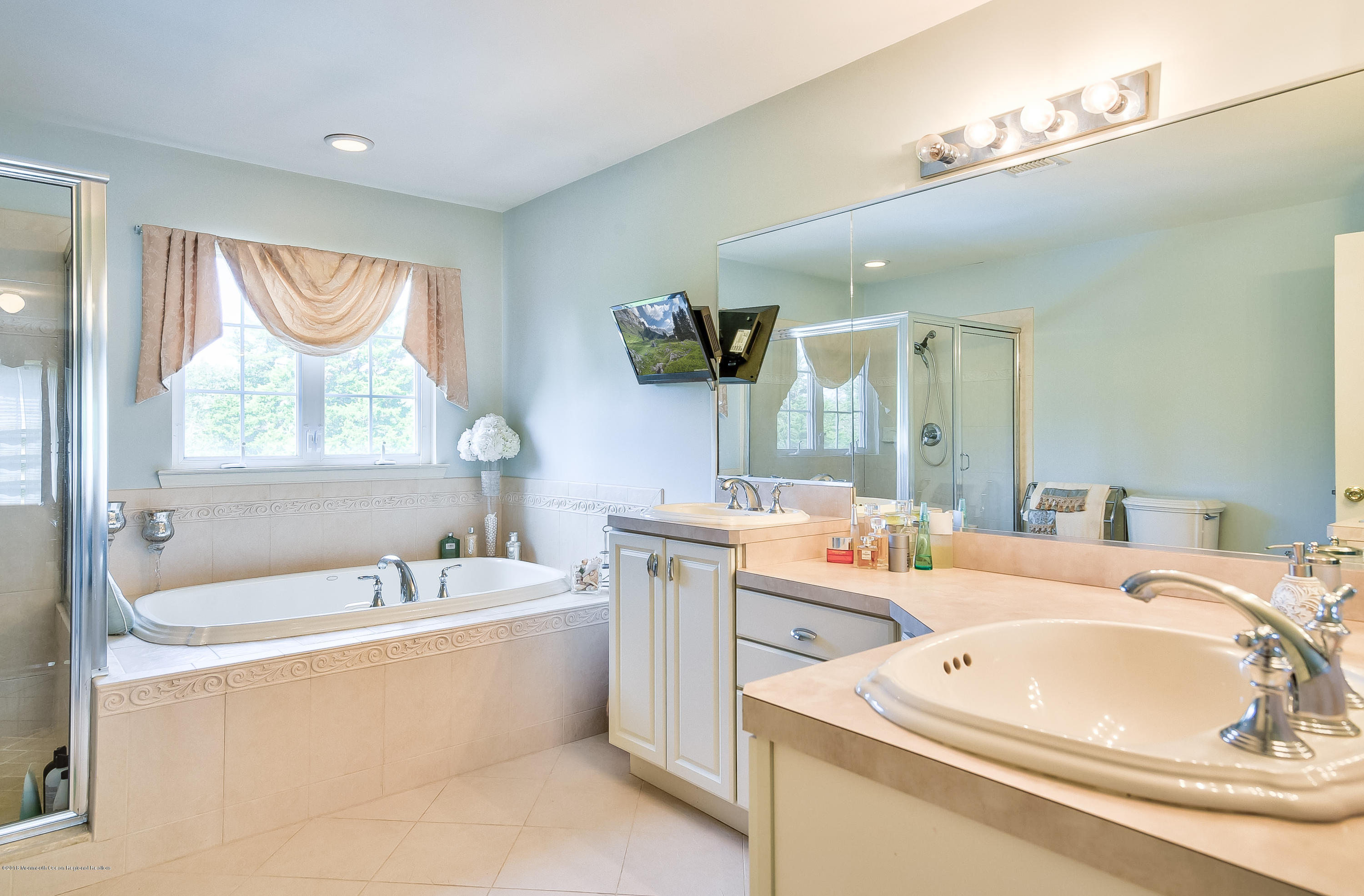 896 Farmingdale Road Jackson, NJ 08527 - Photo 18 of 27 F2478B1D-F80B-42C8-BFFF-FF59887A7D8A