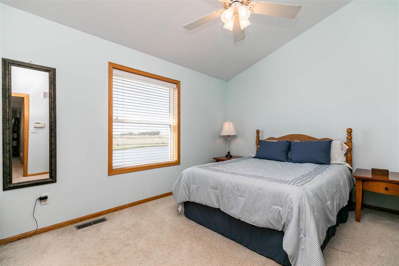 250 South Park Ridge Road North Liberty, IA 52317 - Photo 18 of 40 Gallery Image 18