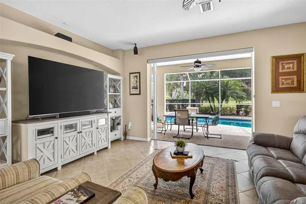 $525,000 | 3819 Salida Del Sol Drive, Sun City Center, FL 33573