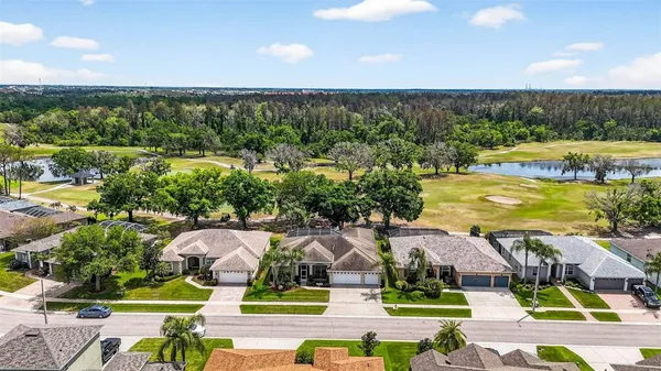 $525,000 | 3819 Salida Del Sol Drive, Sun City Center, FL 33573