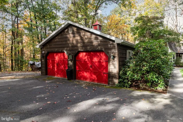 $767,500 | 1327 Baltimore Road, Shippensburg, PA 17257