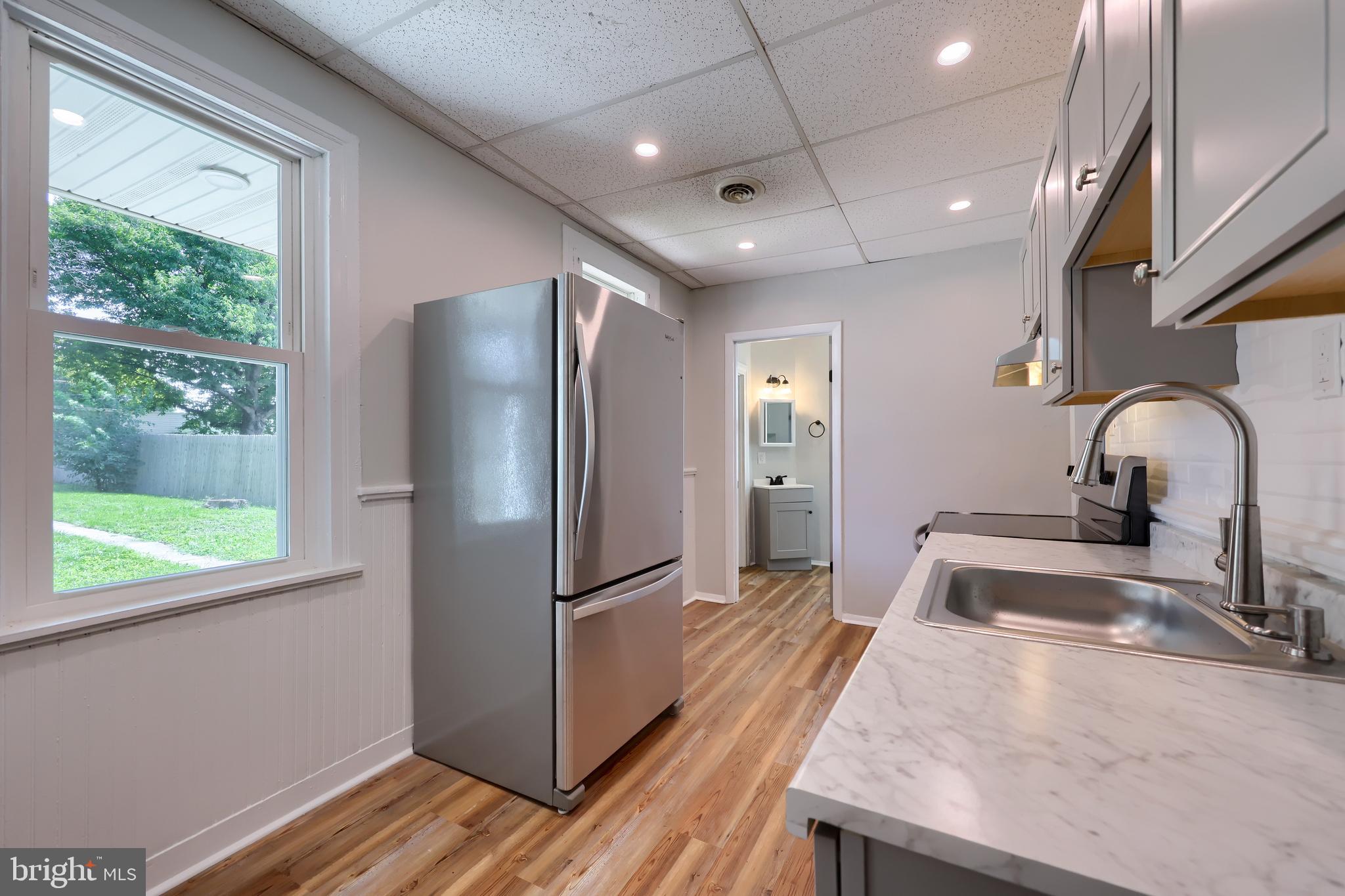 9 North Main Street Spring Grove, PA 17362 - Photo 11 of 36