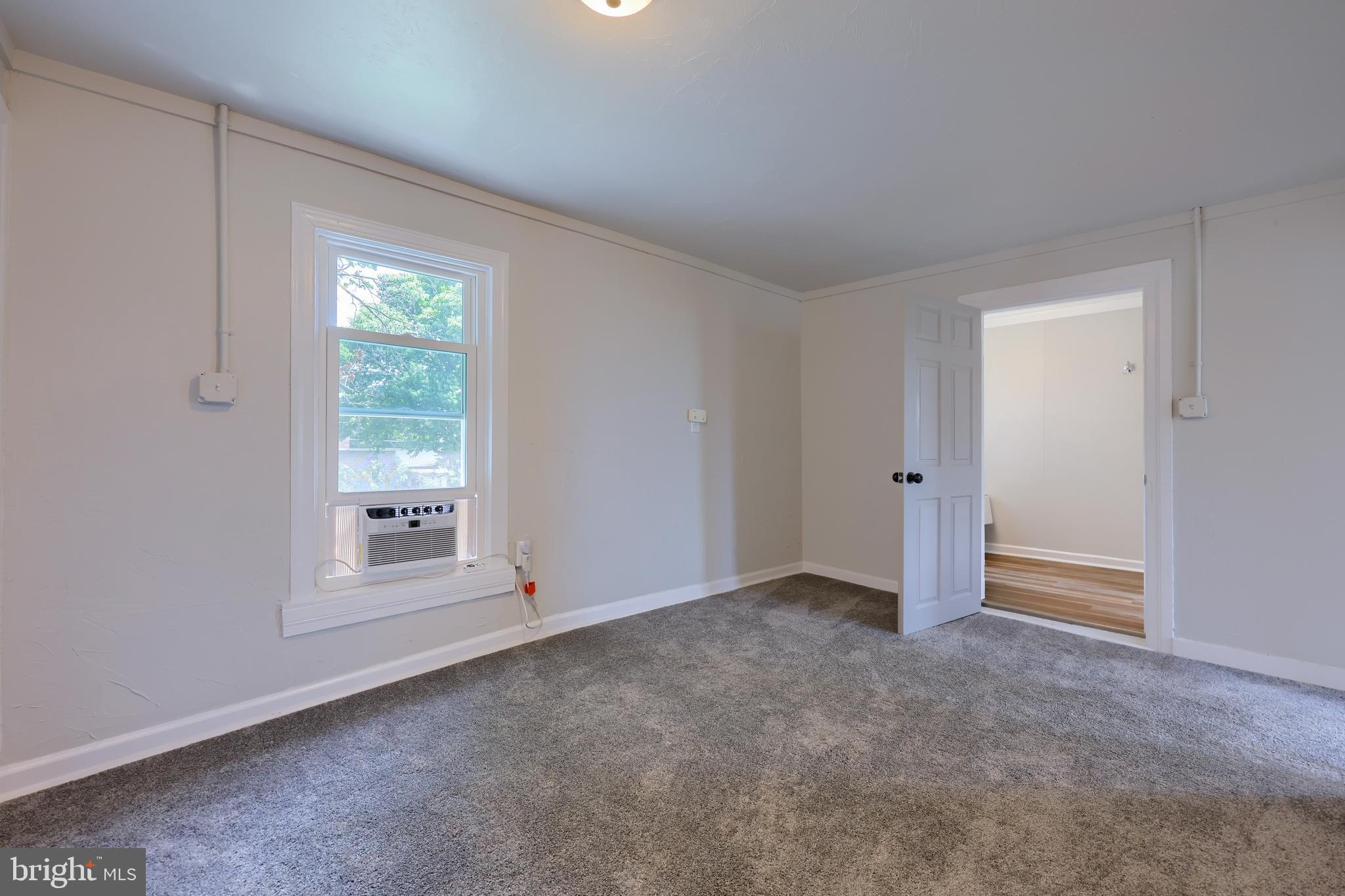 9 North Main Street Spring Grove, PA 17362 - Photo 17 of 36