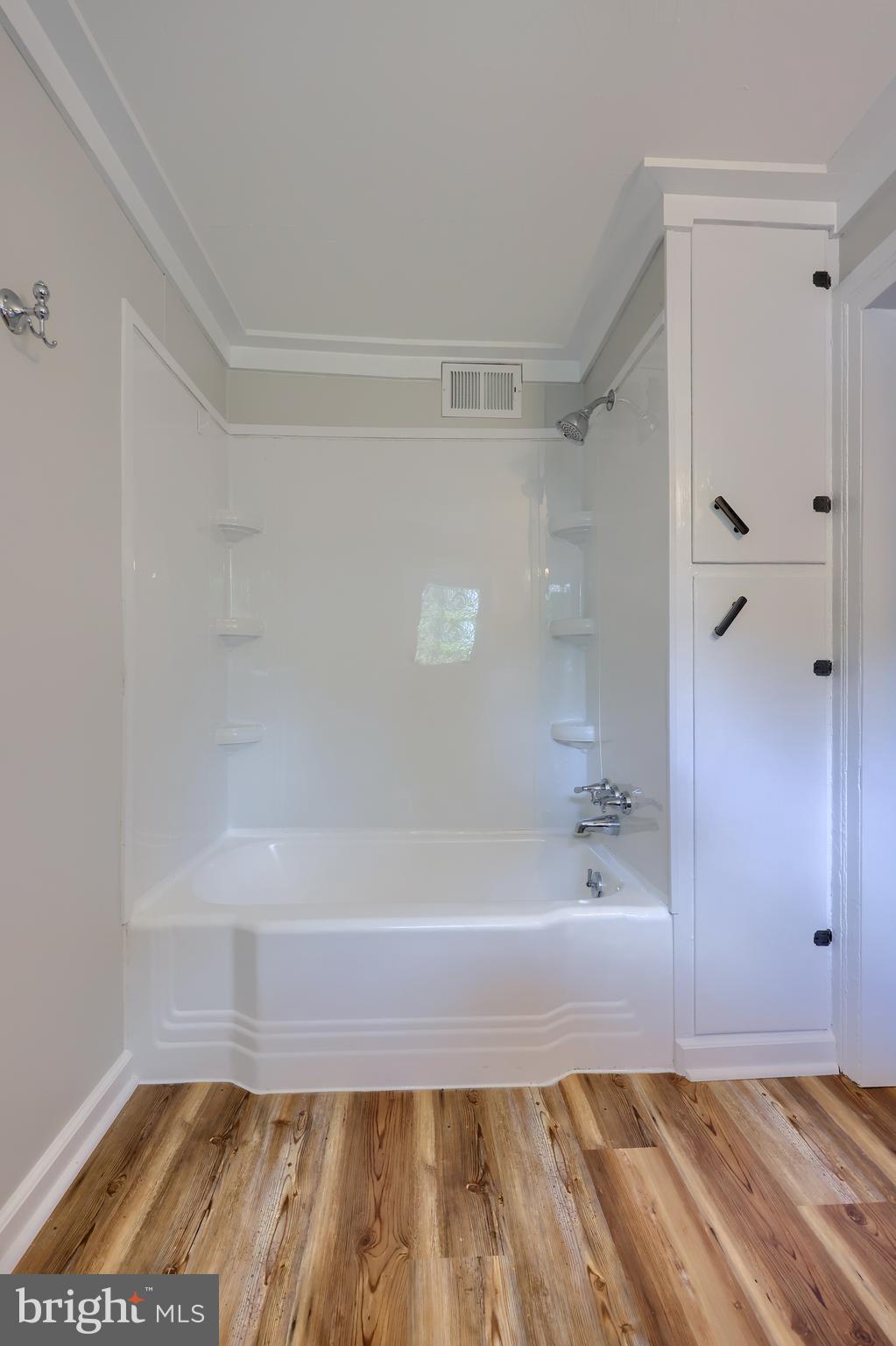 9 North Main Street Spring Grove, PA 17362 - Photo 20 of 36