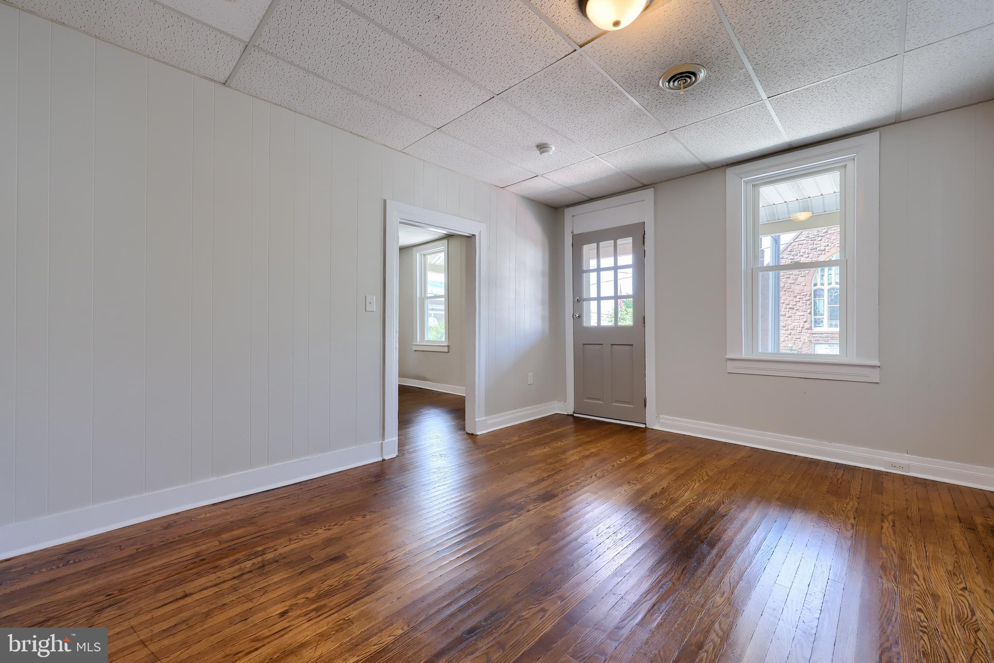 9 North Main Street Spring Grove, PA 17362 - Photo 4 of 36