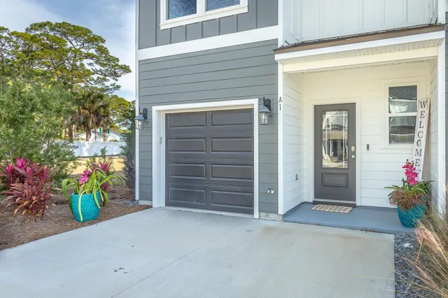 $299,900 | 270 The Prado, Unit A1, Apalachicola, FL 32320