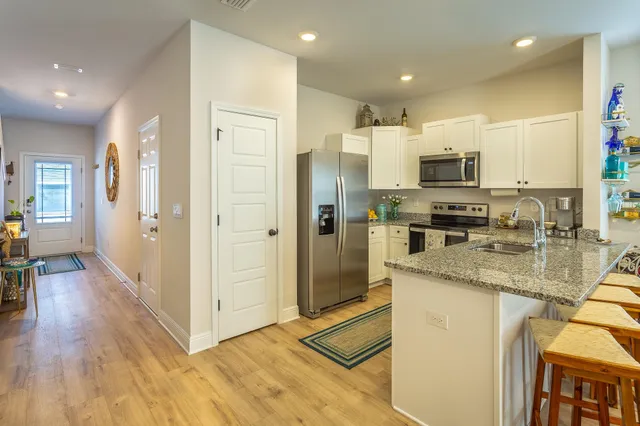 $299,900 | 270 The Prado, Unit A1, Apalachicola, FL 32320